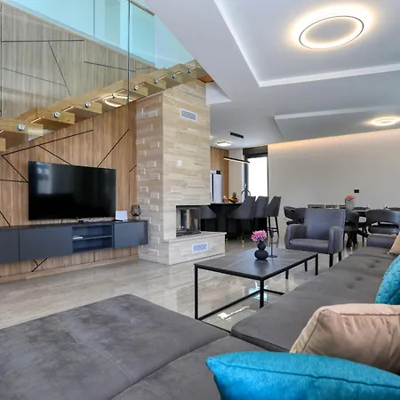 Vila Villa Didov San Family Residence With Pool