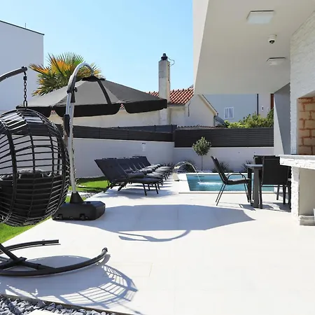 Villa Heated Pool Didov San Family *