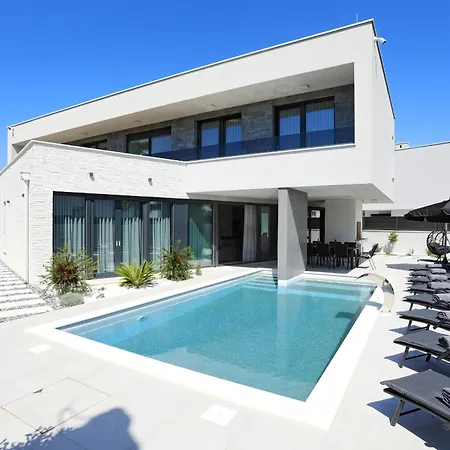 Heated Pool Didov San Family *